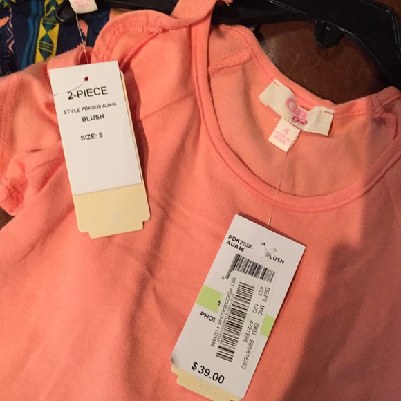 NWT GB Girls short sleeve top & bottoms. - Picture 4 of 8